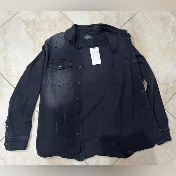 *NEW* Black Island Denim Jacket with Mickey Mouse Photo on Back (Size Large) - Picture 5 of 5